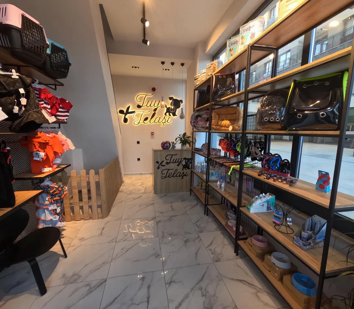 Tüy Telaşı Galeri