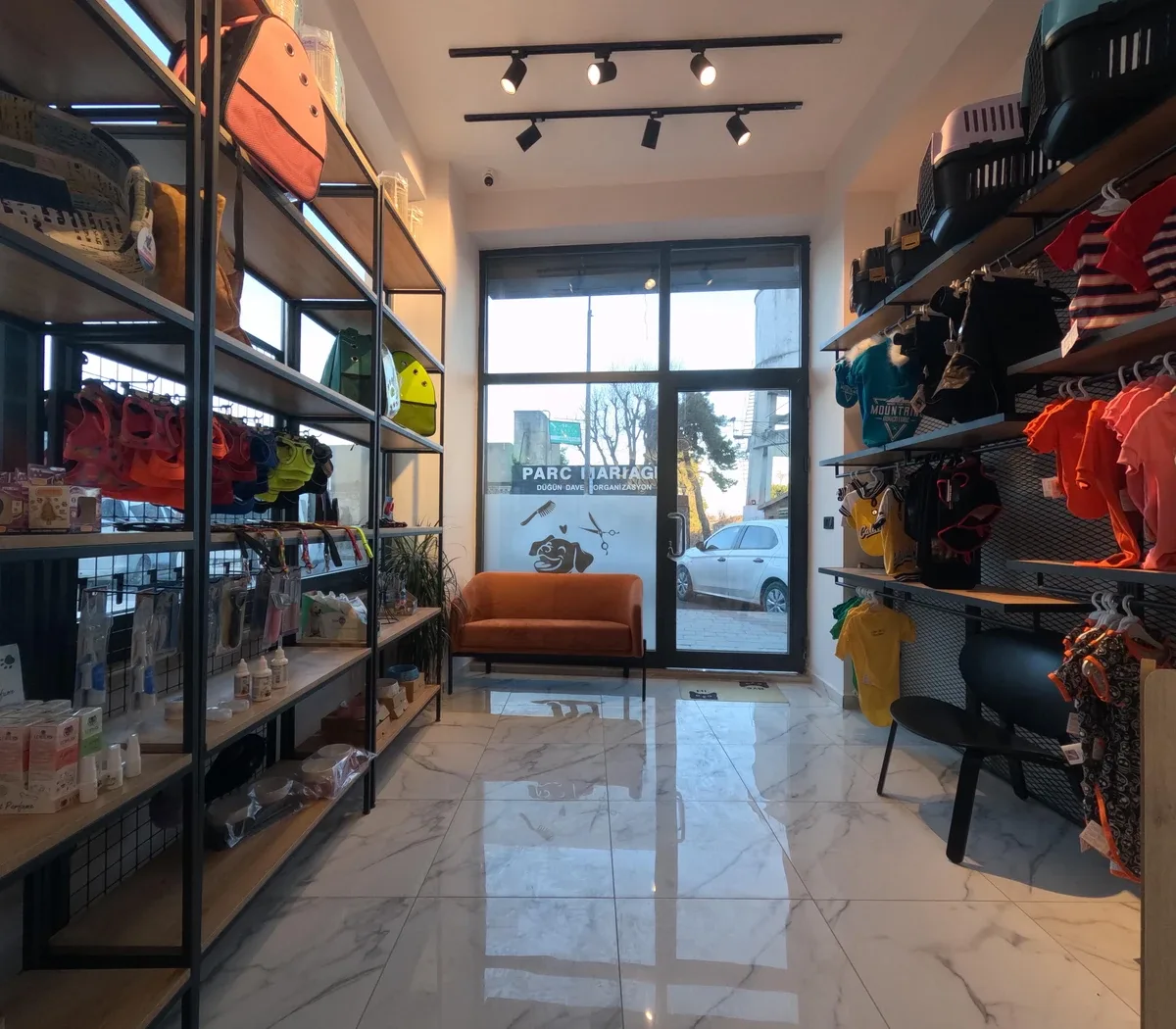 Tüy Telaşı Galeri